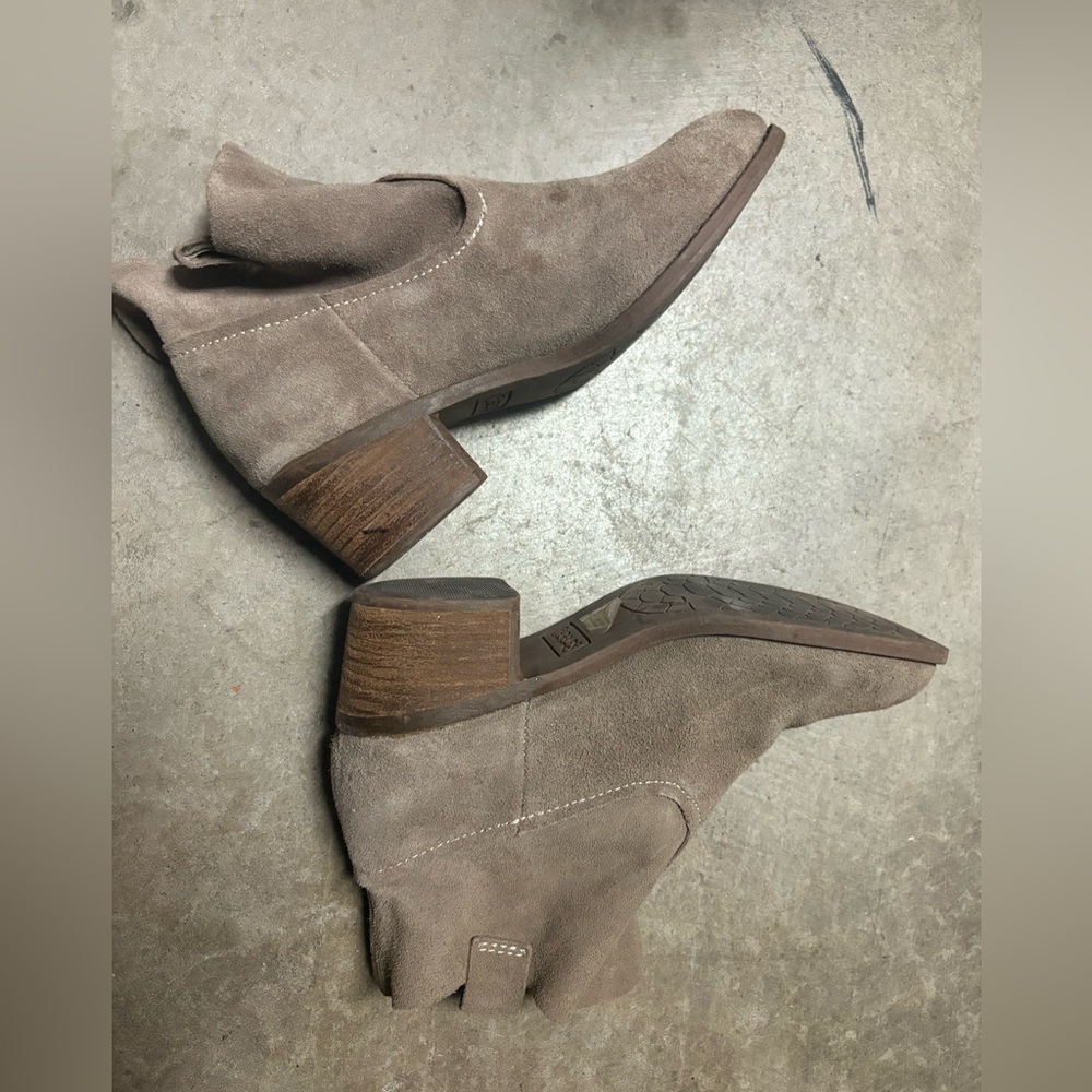 Carlos Santana Leather Booties 🌵8 - Picture 4 of 11